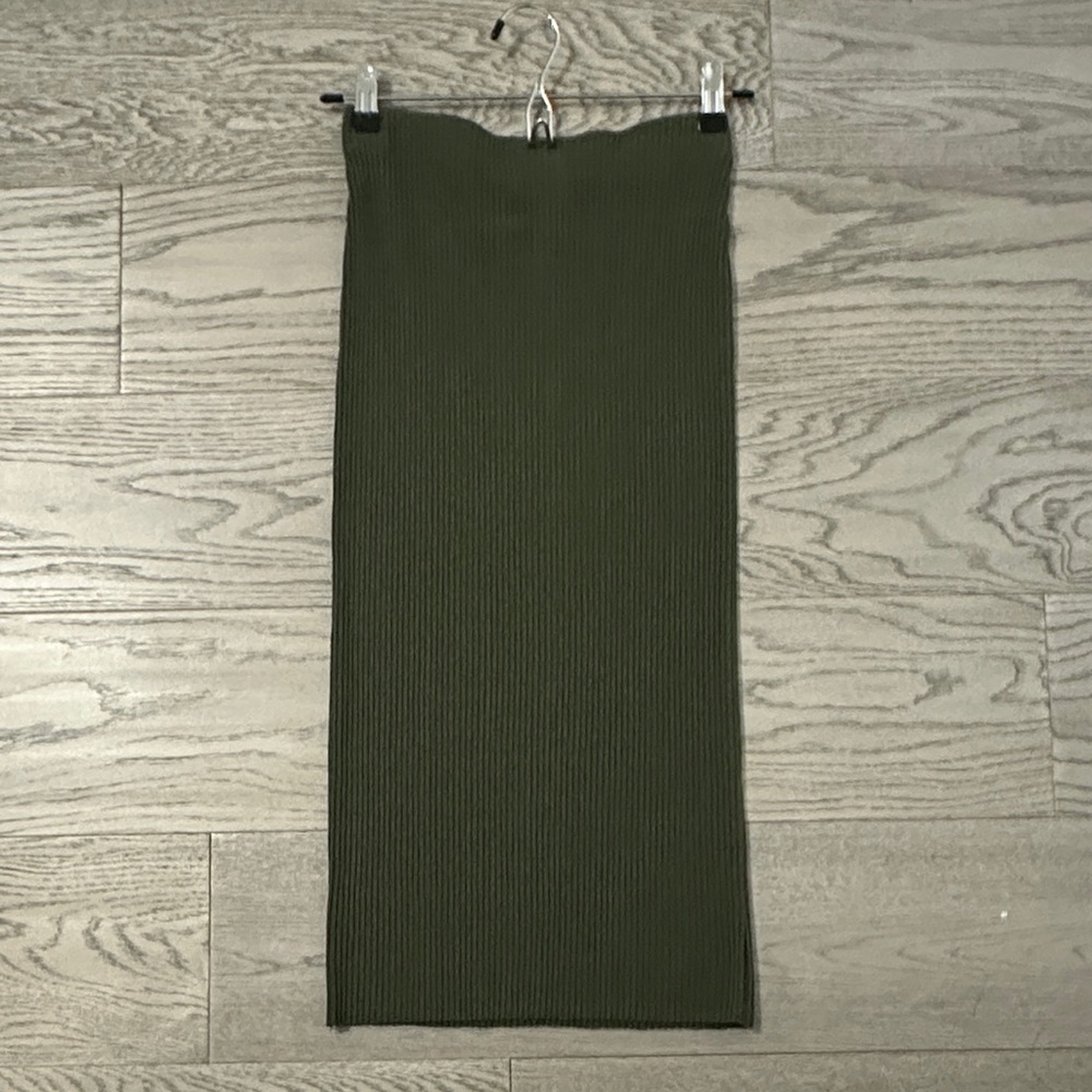 H&M Dark Green Ribbed Midi Skirt